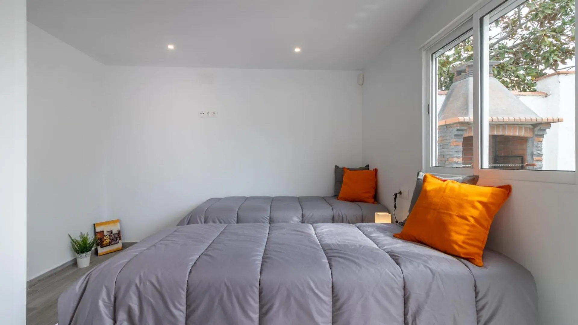 Goldhome - Casa 4 Habitaciones, Piscina Privada Climatizada Empuriabrava Holiday home