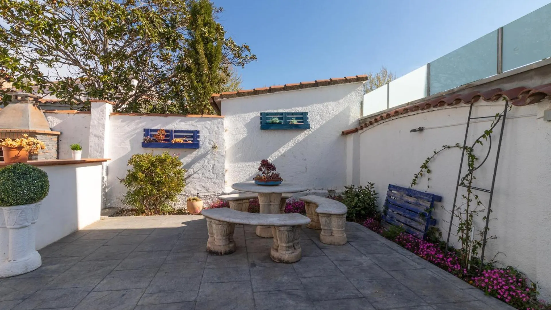 Holiday home Goldhome - Casa 4 Habitaciones, Piscina Privada Climatizada Empuriabrava